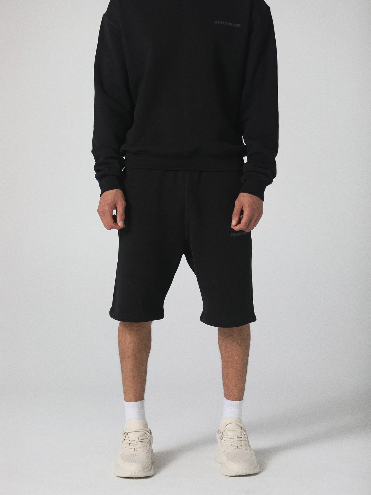 Stars Shorts in Black