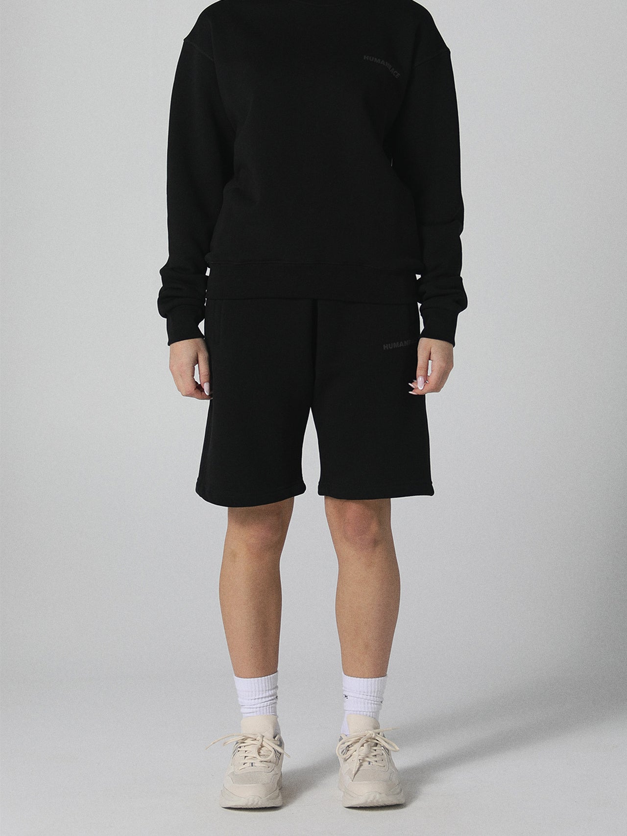 Stars Shorts in Black