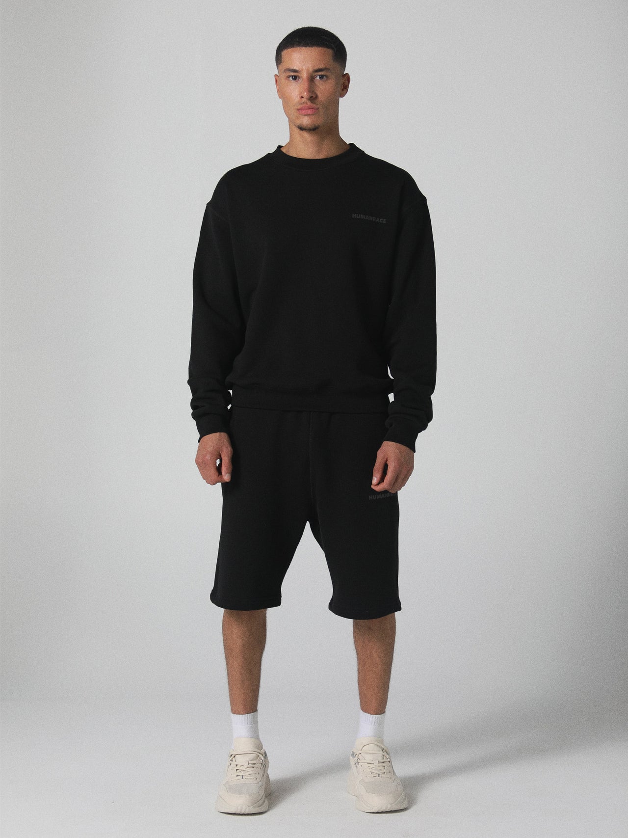 Stars Shorts in Black