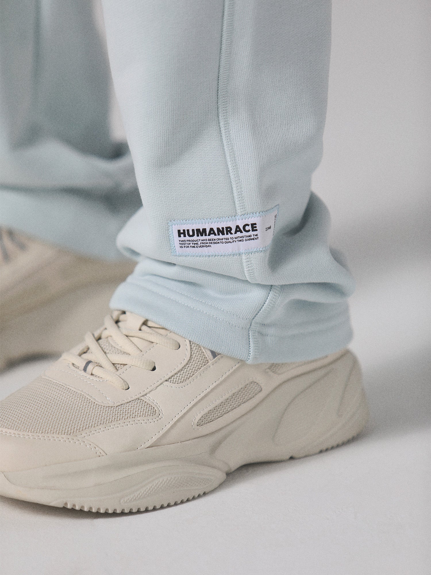 Mars Pants in Soft Blue