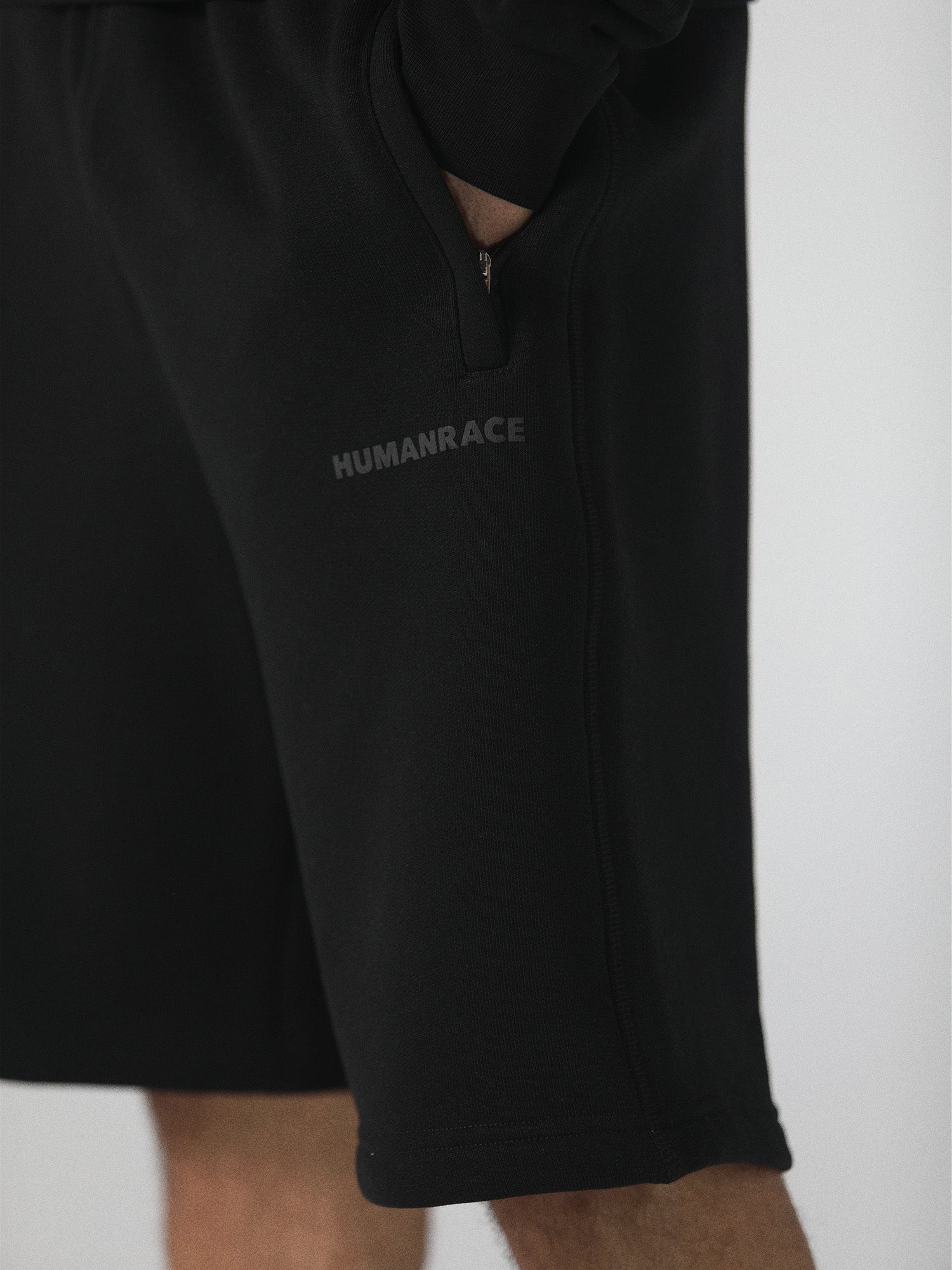 Stars Shorts in Black