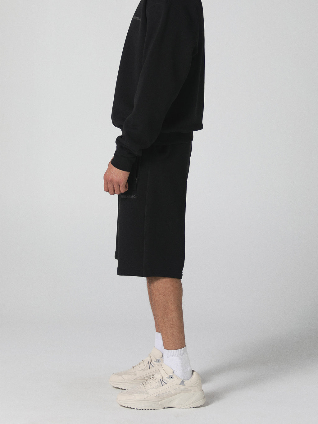 Stars Shorts in Black