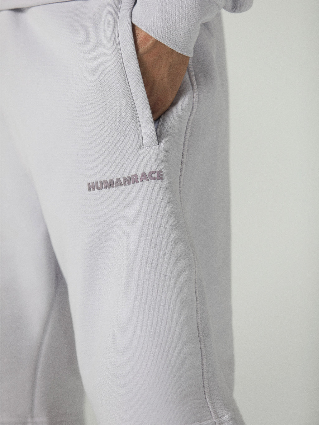 Stars Shorts in Orchid Purple