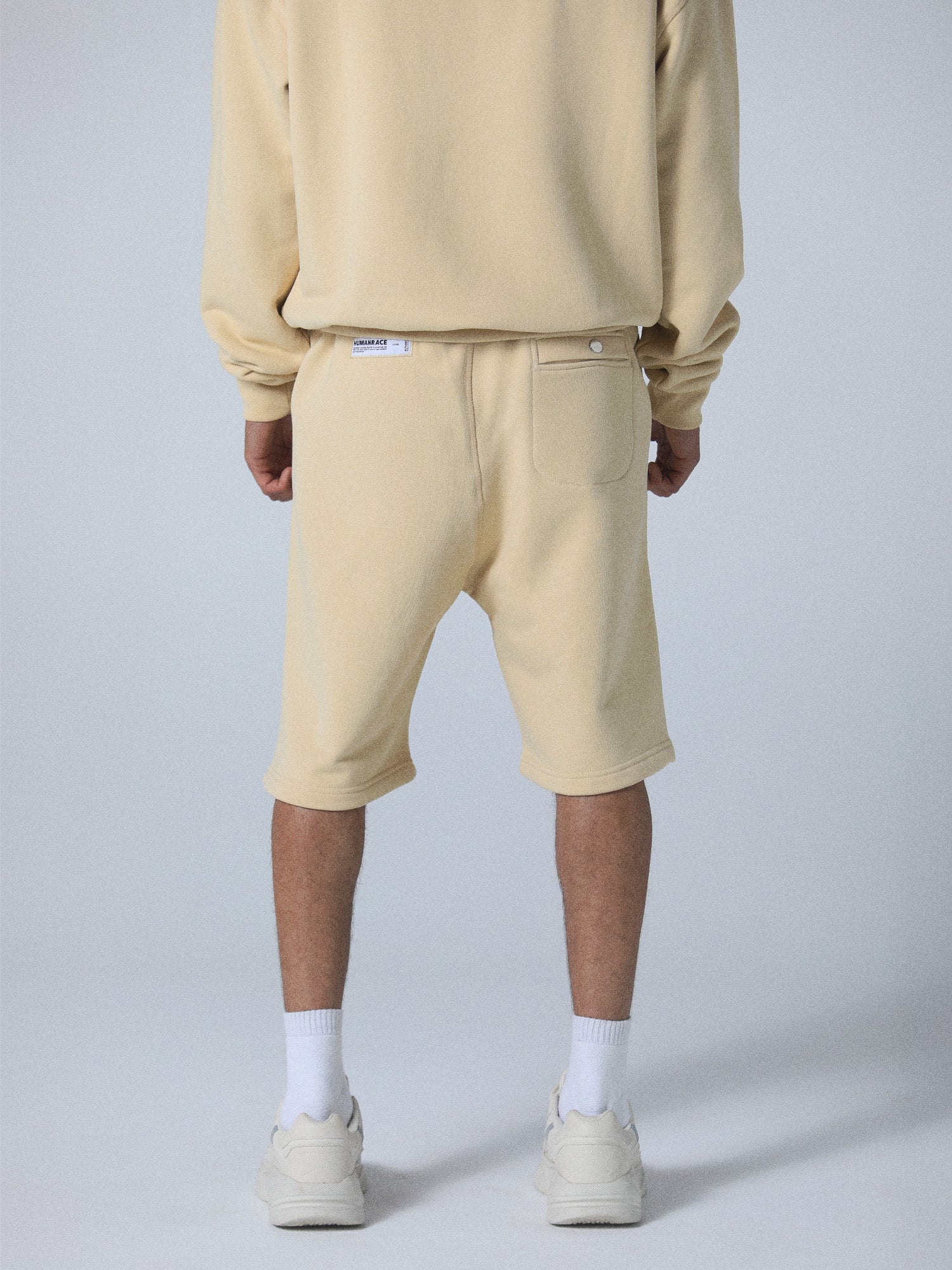 Stars Shorts in Vintage Yellow