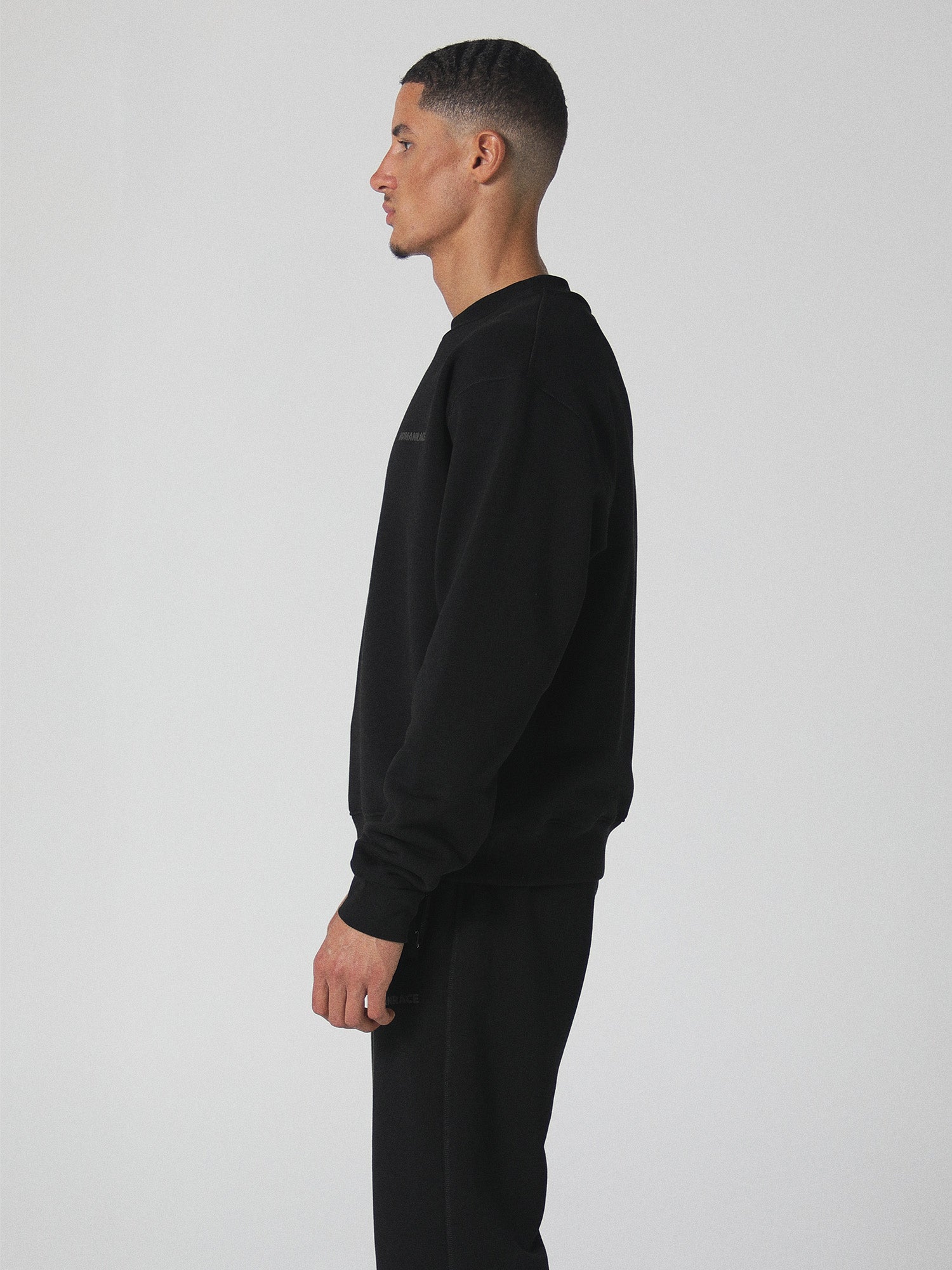 World Crewneck in Black