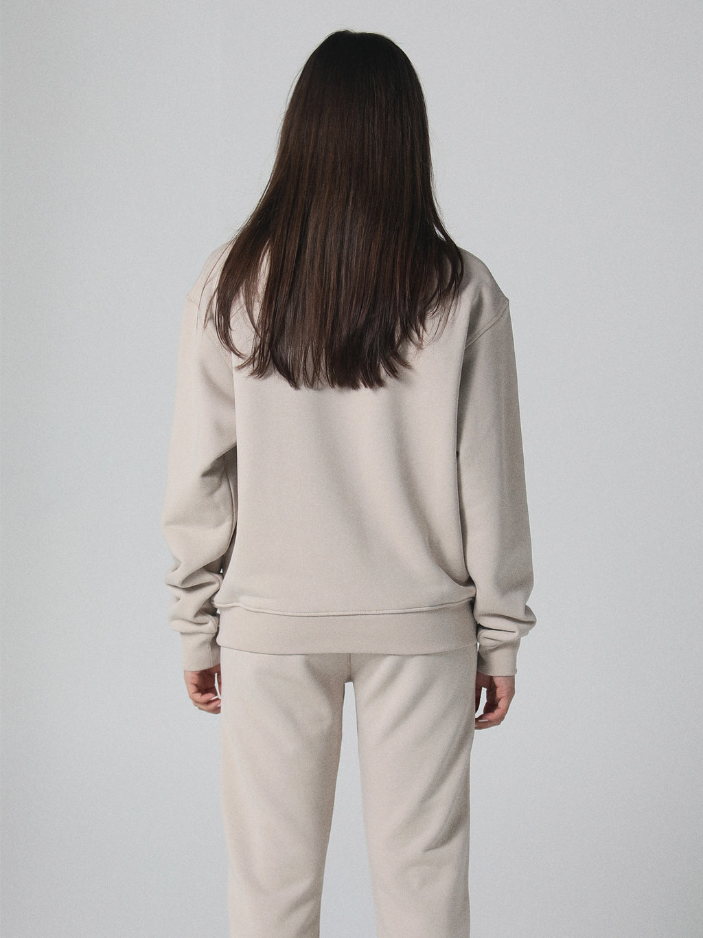 World Crewneck in Deep Taupe