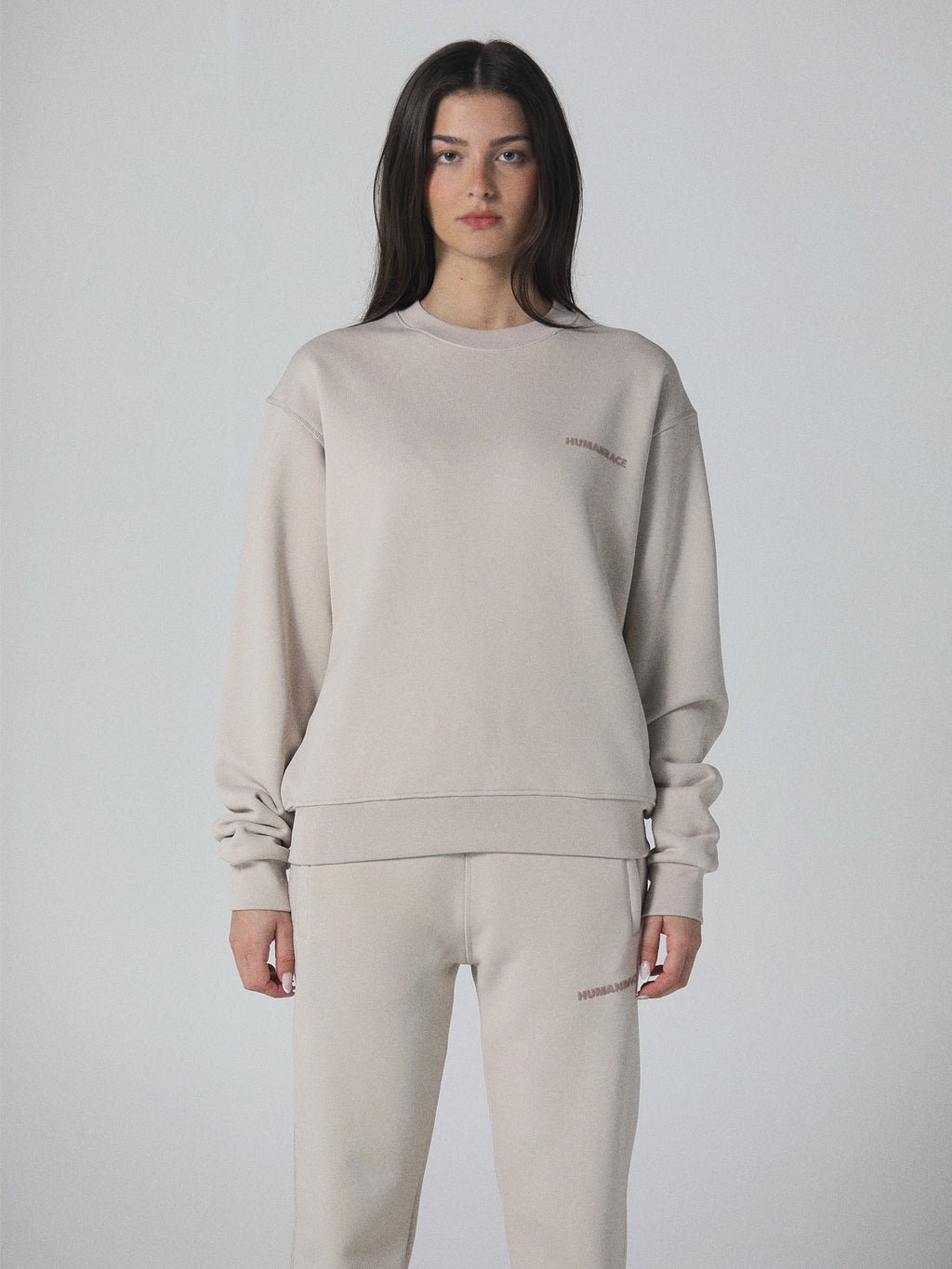 World Crewneck in Deep Taupe