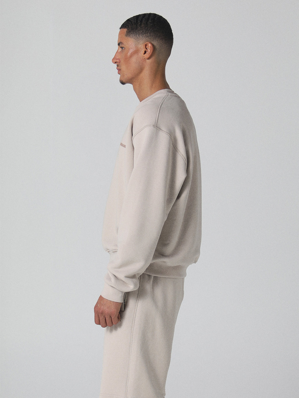 World Crewneck in Deep Taupe